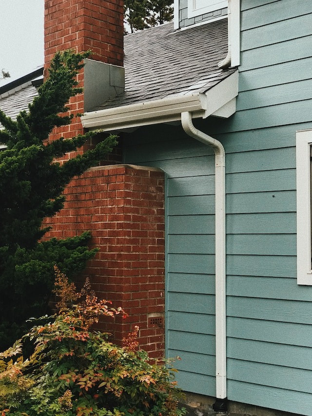Gutter Maintenance and Installation in Lawrenceville, GA